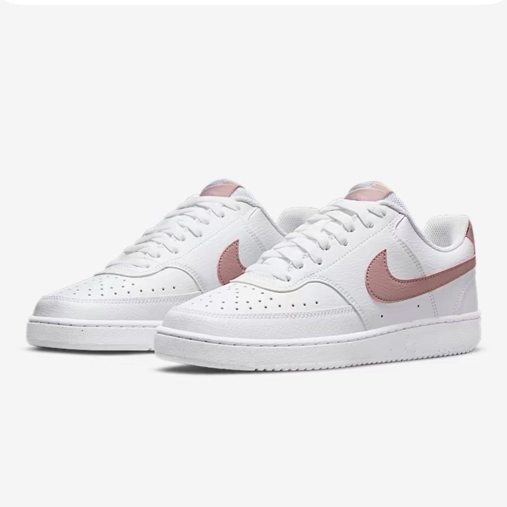 Nike Court Vision Low in White and Pink size for men’s 6